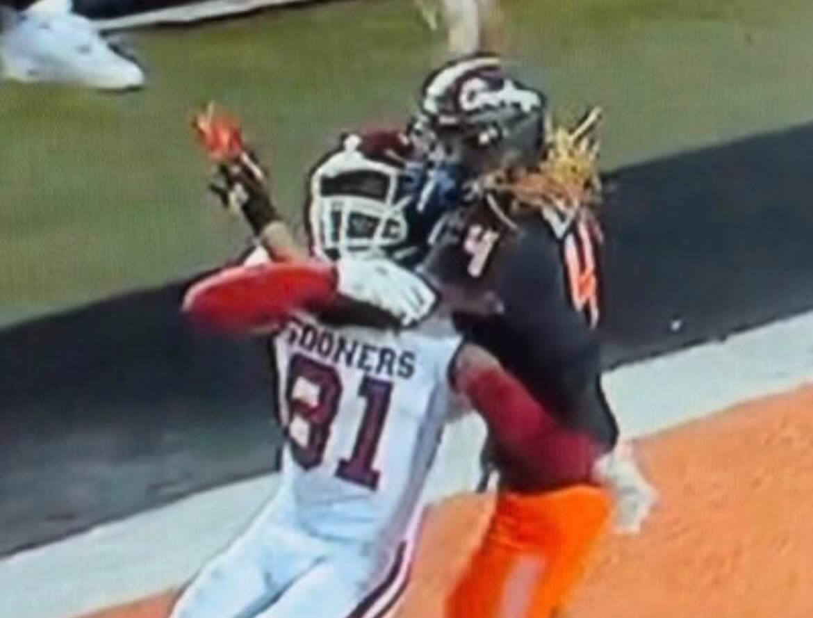_TCrain18's tweet photo. #OUvsOKST i just don’t get how that’s not PI https://t.co/lNzN1URj42