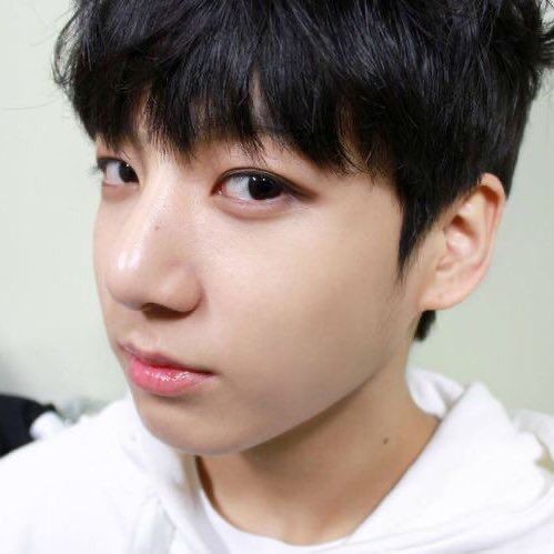 rkived__13's tweet photo. JAJAJAJA CASI NOS MATAS JUNGKOOK PERO TE PERDONO 
#PTD_ON_STAGE_LA https://t.co/z5Y4czwaUj