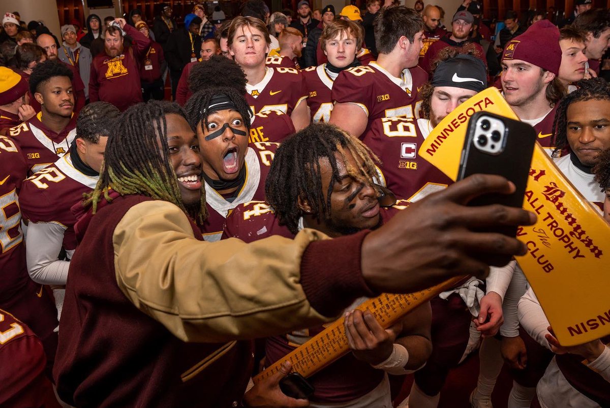 Minnesota Football tweet media
