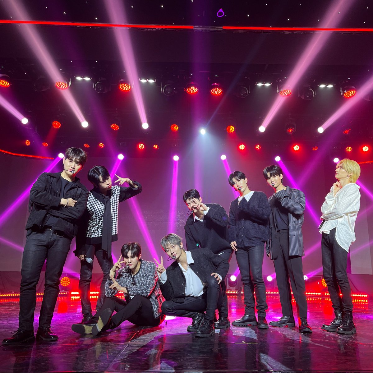 ncusofficial_jp's tweet photo. [#NCUS] 

📺211128 18th 2021 K-STAGE 
UNTACT CONCERT -Pick me💞

많은 매력을 보여준 쿠키들의 Pick 쿠스들❣️
우리 쿠키들〰
남은 주말도 즐겁게 마무리하세요🥰

#엔쿠스 https://t.co/igVCWWr9Yv