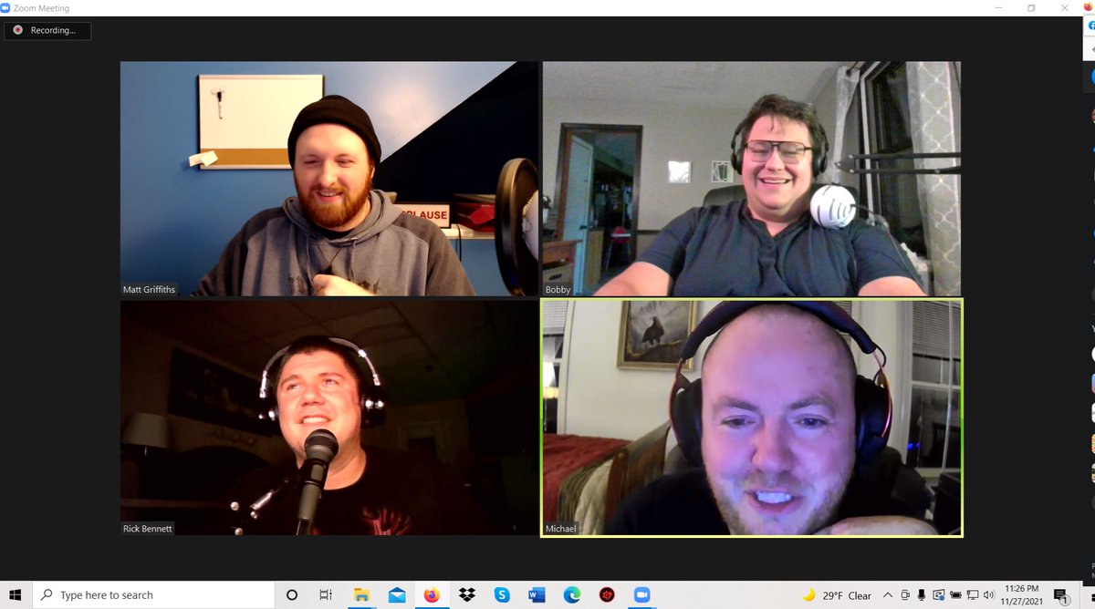 EffinCultured's tweet photo. Oh boy... 4 drunk fools talking about Jingle All the Way! New episode will be out soon, keep your eyes peeled! @Heywowitsmike, thanks for joining us! #jinglealltheway #EffYourself #podcast #comedy #TurboMan https://t.co/cdHwDuGN3U