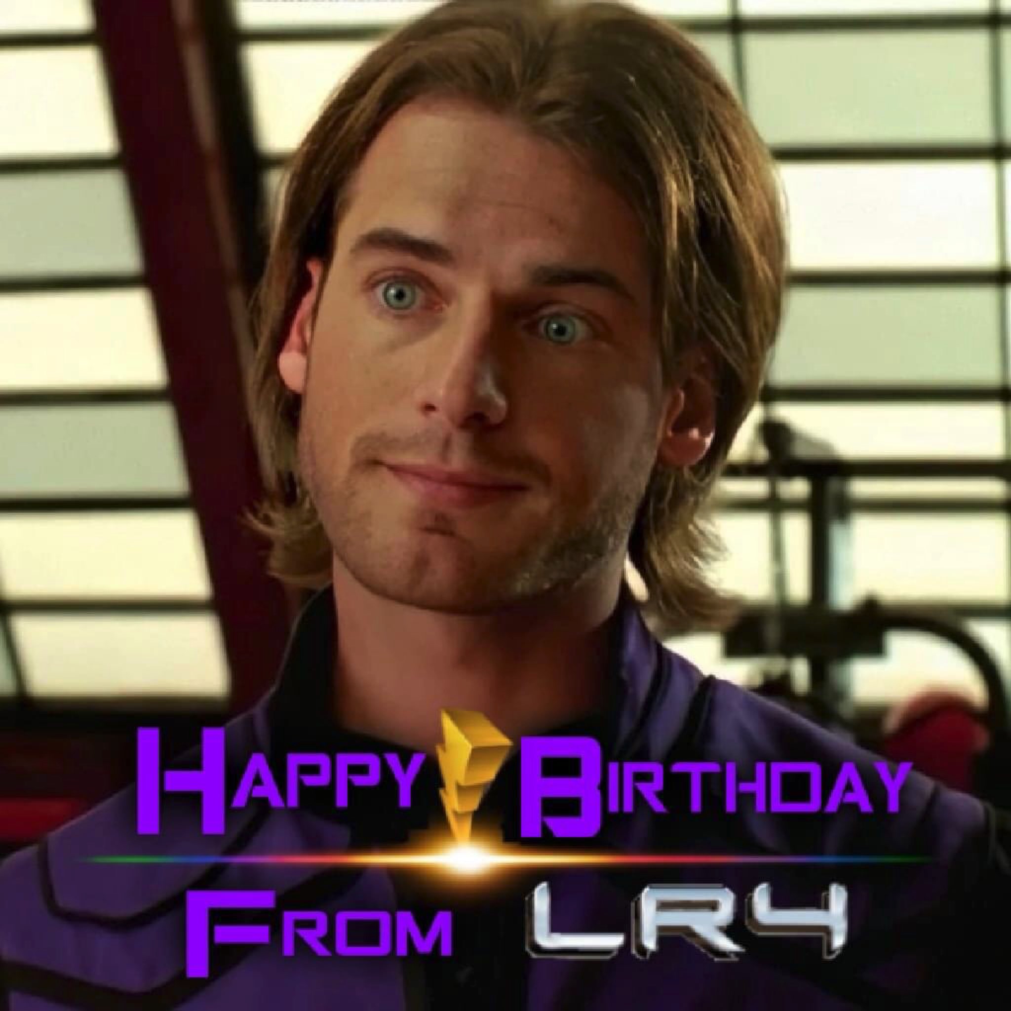 LR4 would like to wish David De Lautour a Happy Birthday! 