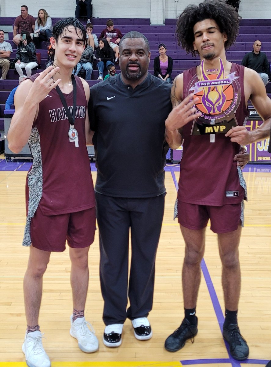 Hamilton wins the 2021 Fear The Hop Thanksgiving Tournament! @quincyadams08 named "MVP" had 21pts | 7rbs <a href="/d4imonn/">Daimon Denning</a> (2nd team) 11pts | 4rbs &amp; <a href="/jal3nlee/">jalen lee</a> 6pts | 3ast | 5rbs. Congrats to Coach Doug Harris and staff. ⚡⚡ <a href="/HHS_Athletics_1/">HamiltonAthletics</a> <a href="/Huskypawprint/">Hamilton Paw Print</a>