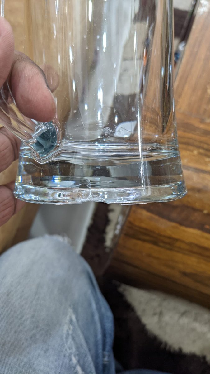 kediaamitpro's tweet image. These are the broken glasses send via amazon now its been 10 days it is still lying in my home which amazon is not able to return or replace i hv been chasing d customer care thr is no1 to follow on d issue..

#amazonprime #patheticamazon #amazon #amazonshopping
