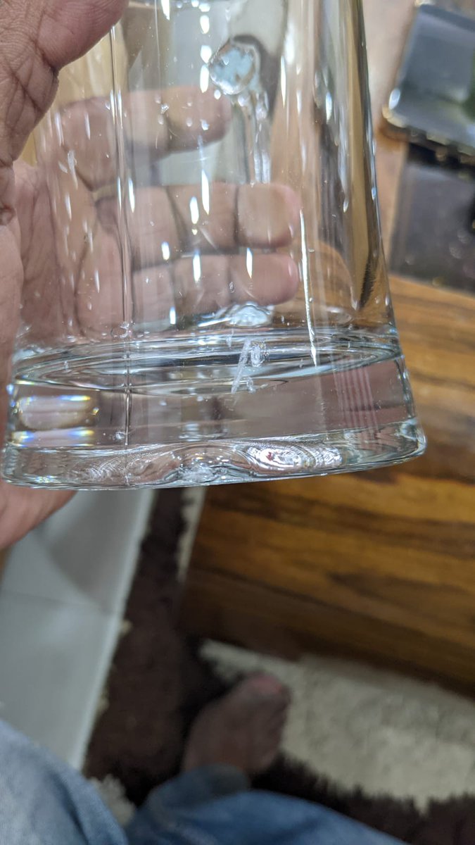 kediaamitpro's tweet image. These are the broken glasses send via amazon now its been 10 days it is still lying in my home which amazon is not able to return or replace i hv been chasing d customer care thr is no1 to follow on d issue..

#amazonprime #patheticamazon #amazon #amazonshopping