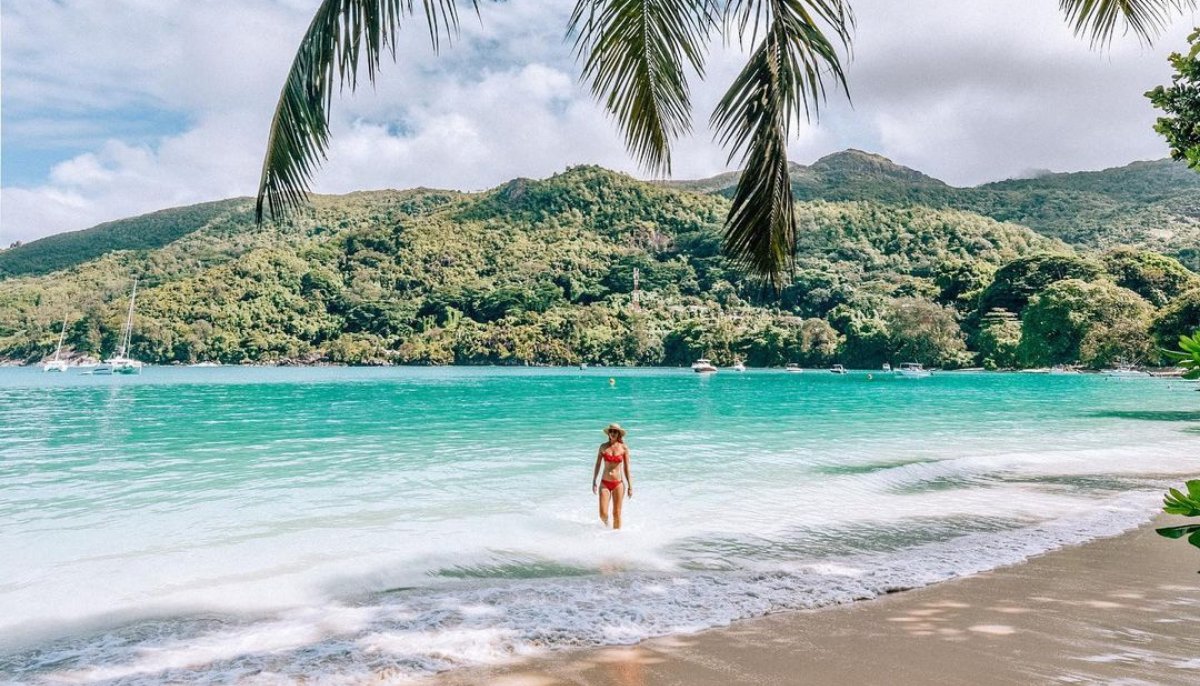 constancehotels's tweet photo. *Retweet* if you can't wait for a beach vacation at #ConstanceEphelia 🌴

#Seychelles #IndianOcean
#TropicalHoliday

1st 📸 IG tazatyan https://t.co/cRhhDkWmrN