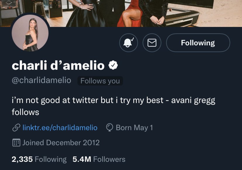 httpmelio's tweet photo. WTF????? 
this is a dream come true! thank you so much charli and dixie for following me!!! i love you so much🤍
@charlidamelio @dixiedamelio <33 https://t.co/e1DxZjlKkS