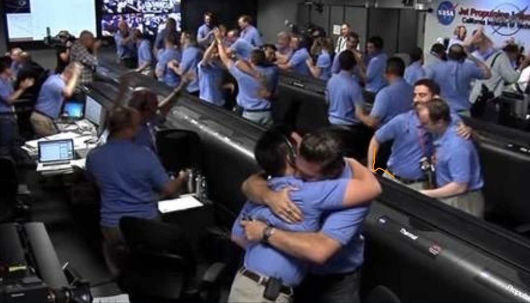 from_vante's tweet photo. thank you to all the la armys who streamed for us tonight. life saviors fr 💜 https://t.co/BZkqvJlzWr