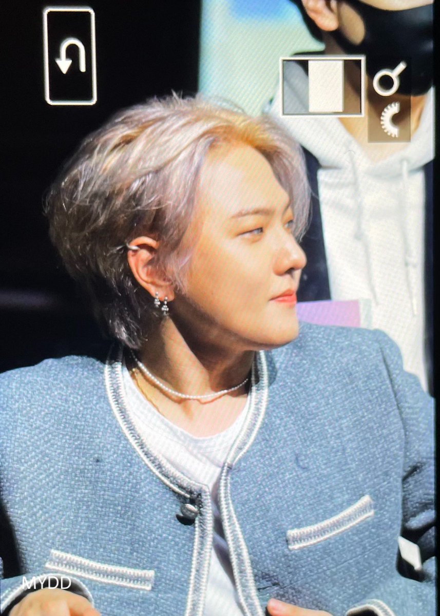 211128 👑

#아이콘 #iKON #동혁