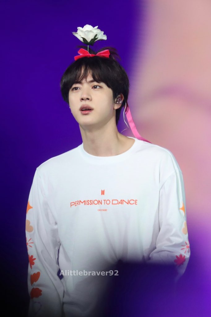 AlexYagMin's tweet photo. Jamás voy a superar a este hombre, lo amo 💕 #JIN https://t.co/oVBD5Ca2o6