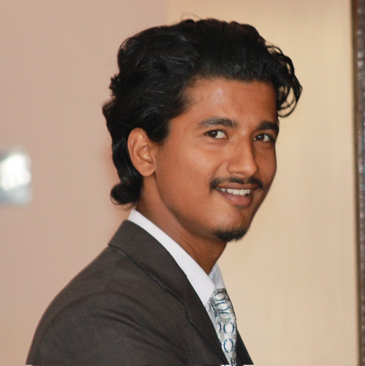 Diwash_07's tweet photo. #NewProfilePic https://t.co/rv28uUVuh6