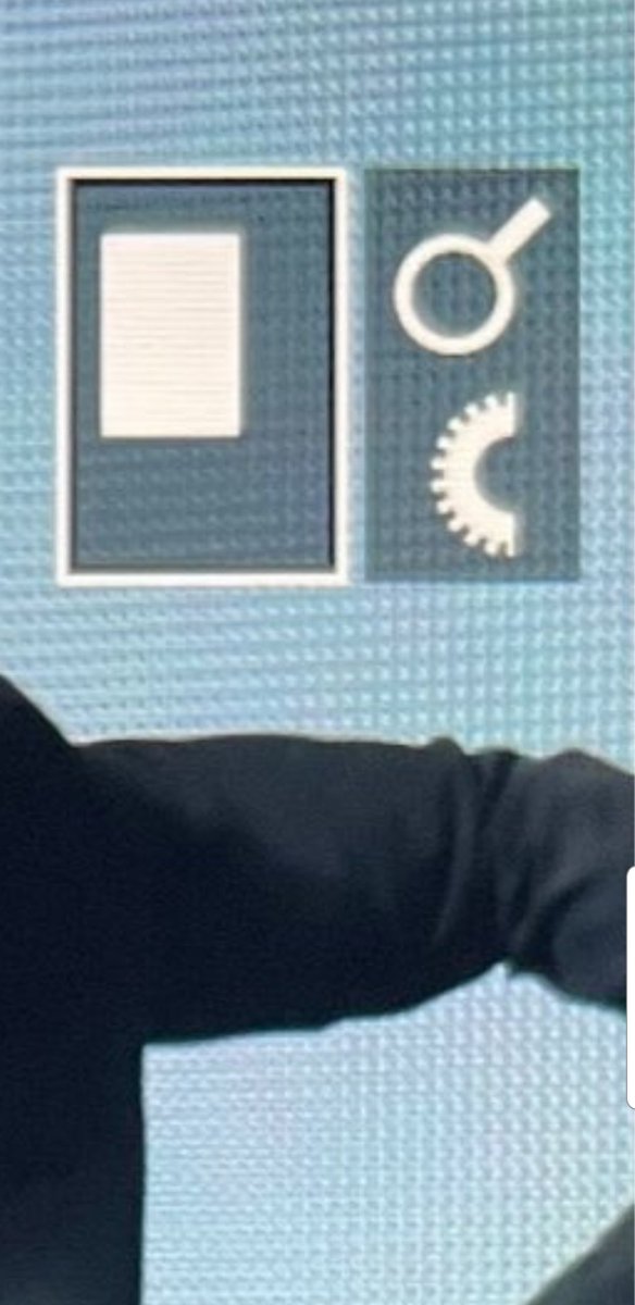 SmeraldoWithLuv's tweet photo. Please do not share photos from the concert with these symbols on them. Those are fansite pictures. https://t.co/cZBDWl90iR