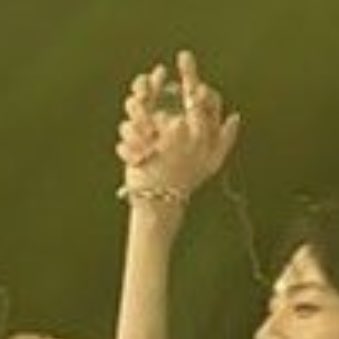 yoonkoous's tweet photo. 😭 https://t.co/VI5DuP5oi1