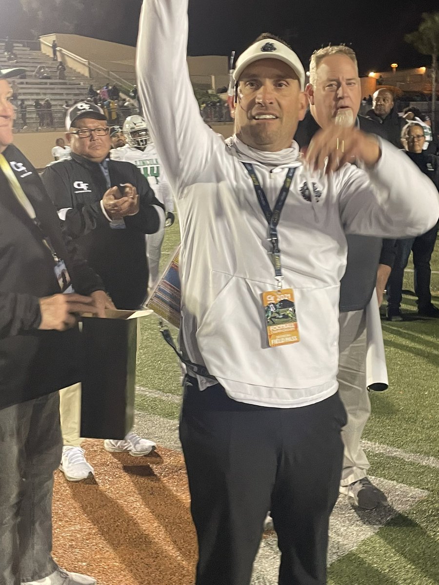 Helix Athletics tweet media