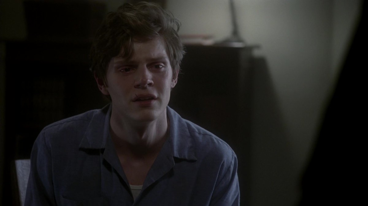 cody_fern_ahs10's tweet image. @_
⠀⠀⠀⠀⠀
evan peters as kit walker in american horror story asylum ☪

＃kitwalker
＃ahsasylum
＃evanpeters
＃ｴｳﾞｧﾝﾋﾟｰﾀｰｽﾞ
＃ｷｯﾄｳｫｰｶｰ
＃ｱﾒﾎﾗ

ｱﾒﾘｶﾝﾎﾗｰｽﾄｰﾘｰ精神科病棟（ｱｻｲﾗﾑ）
　　　ｷｯﾄ  ｴｳﾞｧﾝ・ﾋﾟｰﾀｰｽﾞ pictures .⋆
⠀