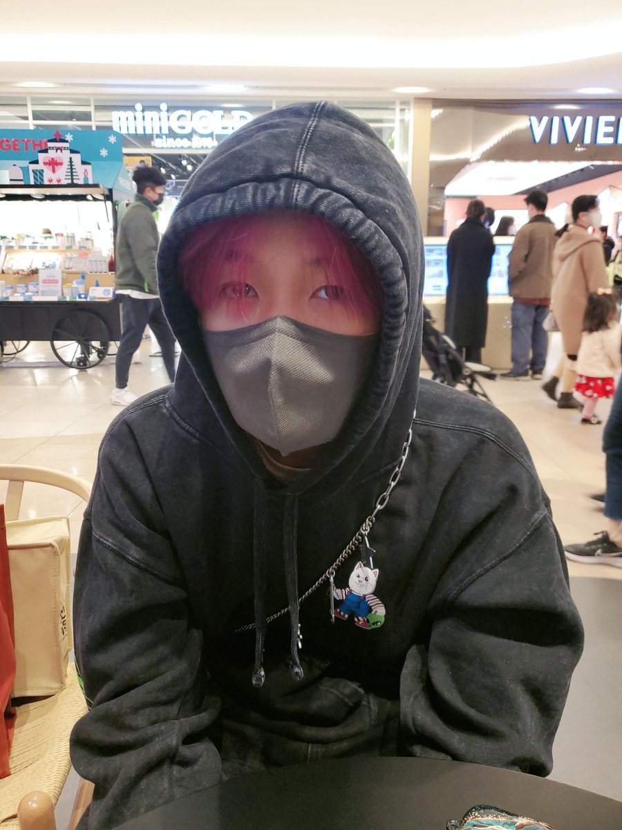 HE'S SO DNSMSMSKNS