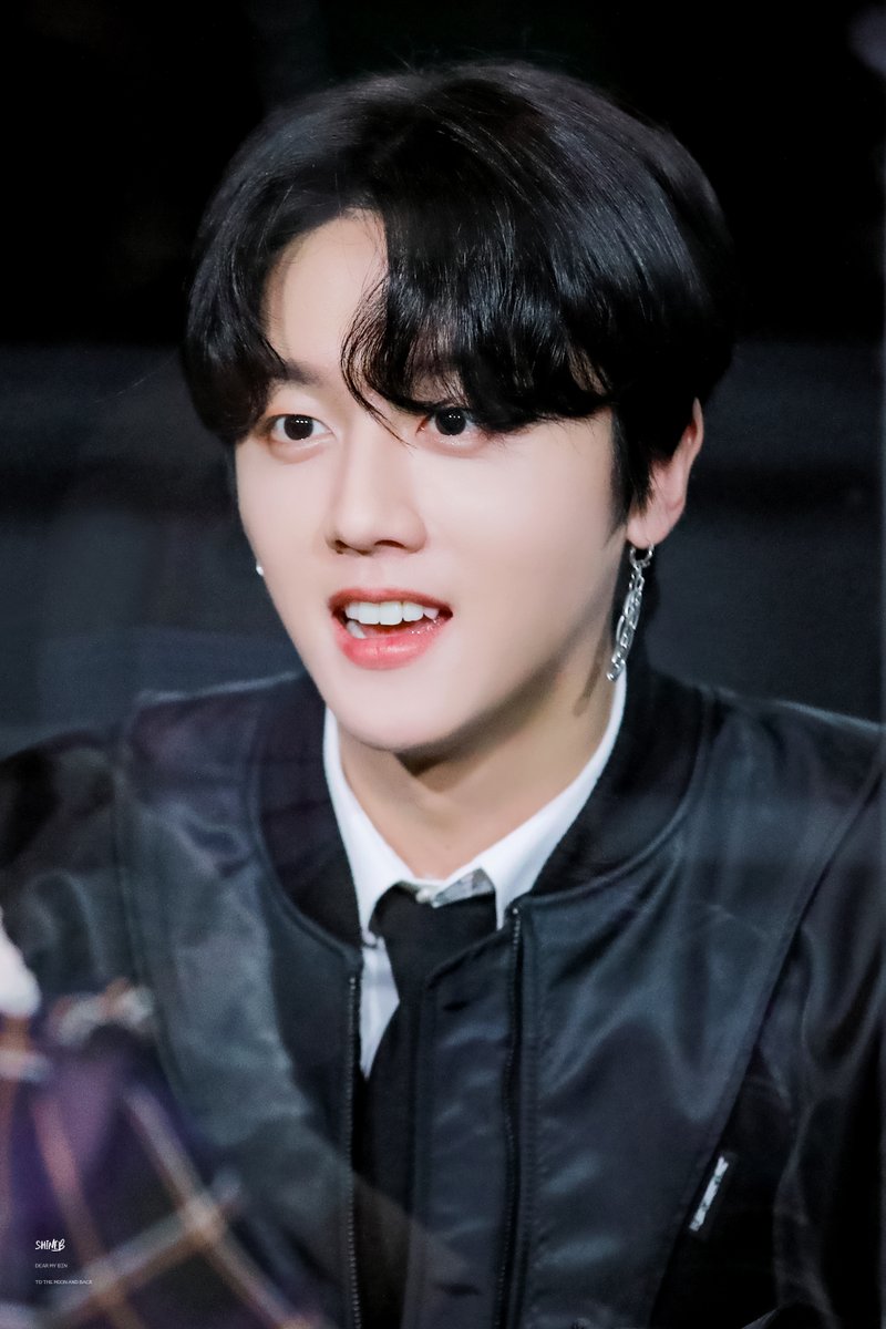 ShineB_1123's tweet photo. 211127 원더월

팬들 이야기 듣는 영빈이는 참 다정해

https://t.co/bsyYEJ69ZD

#SF9 #영빈 #YOUNGBIN #ヨンビン
#자체발광김영빈 @SF9official https://t.co/7BAlOYWsBR
