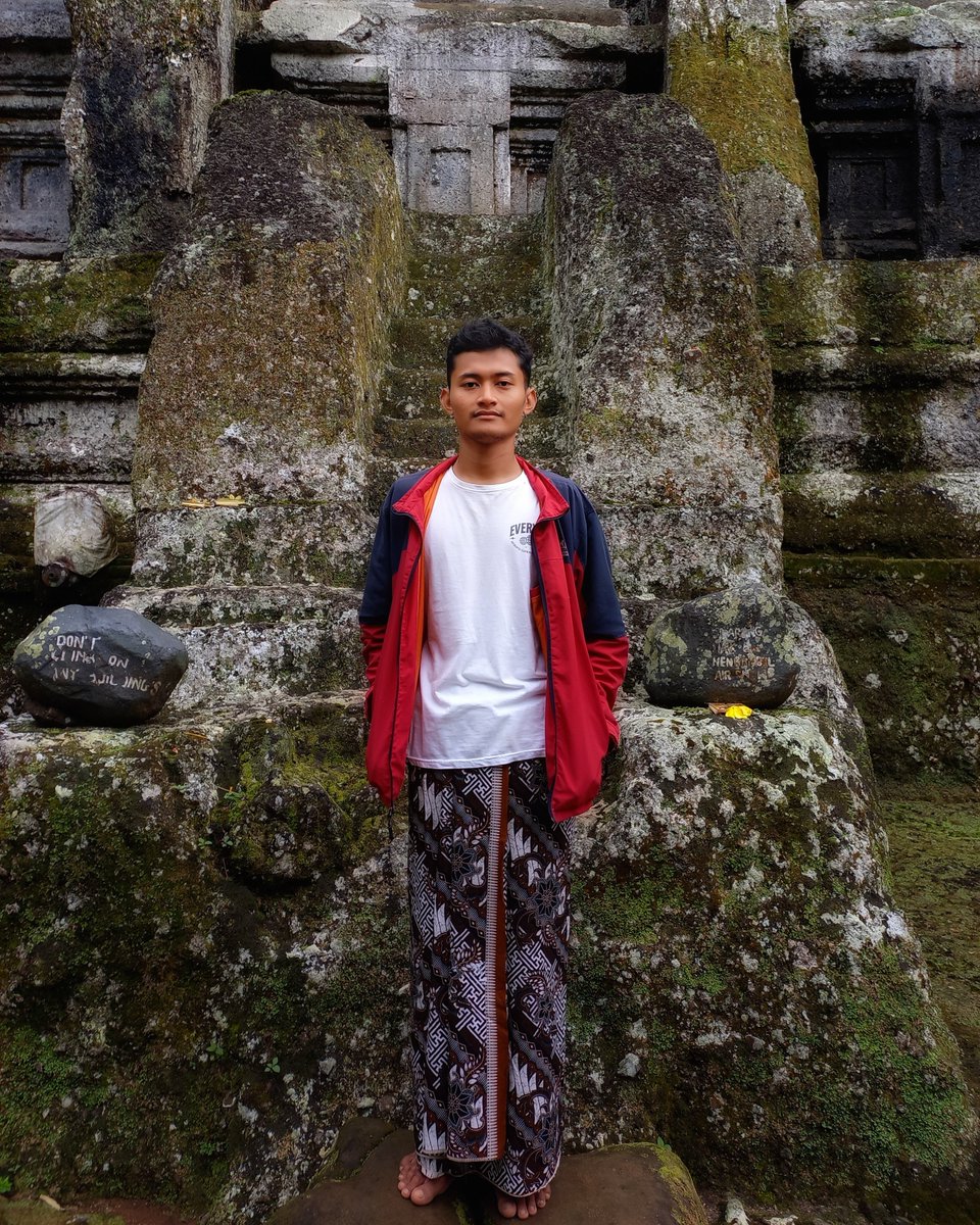 saifulasmi's tweet photo. Aku disini, kamu dimana ? https://t.co/Eq8RW08gVa