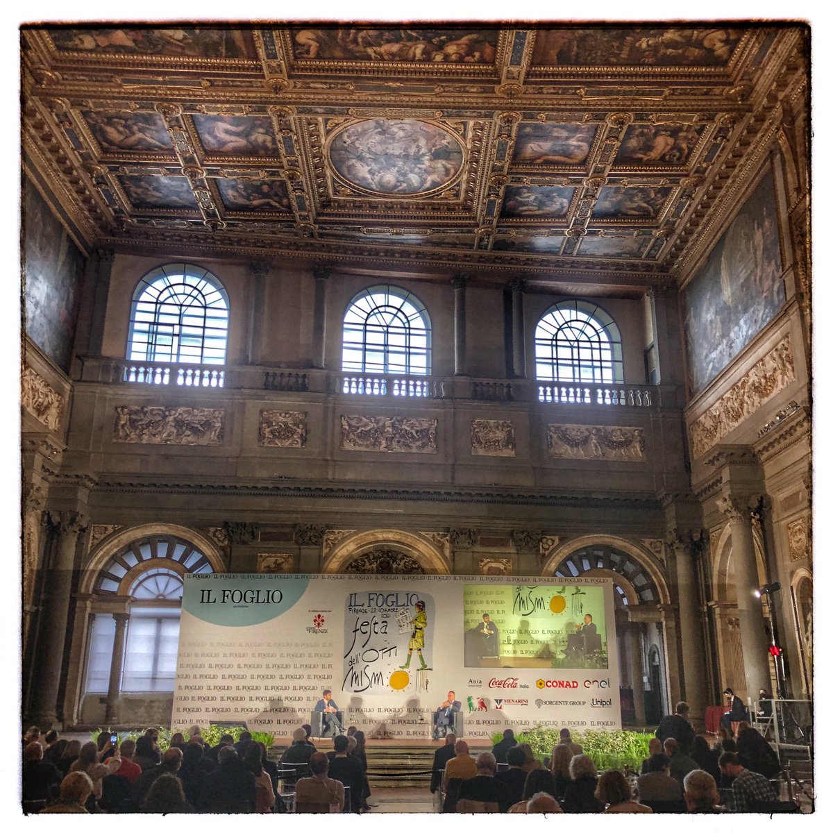 uzapelloni's tweet photo. La mattinata della #FestadelFoglio #festadell’ottimismo si chiude con la saggezza di @CarloBonomi_ intervistato da @SalvatoreMerlo https://t.co/BYbP7f7uxe
