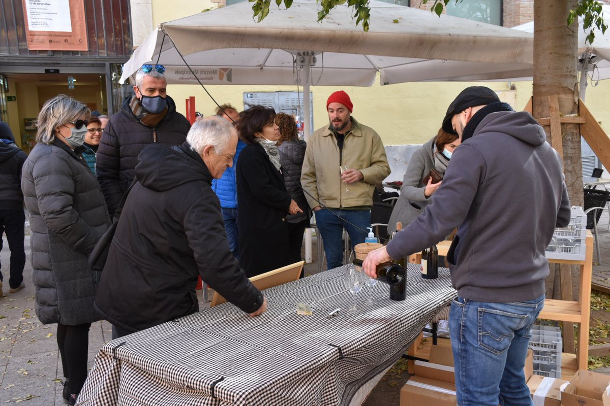 Paret Seca Vins tweet media