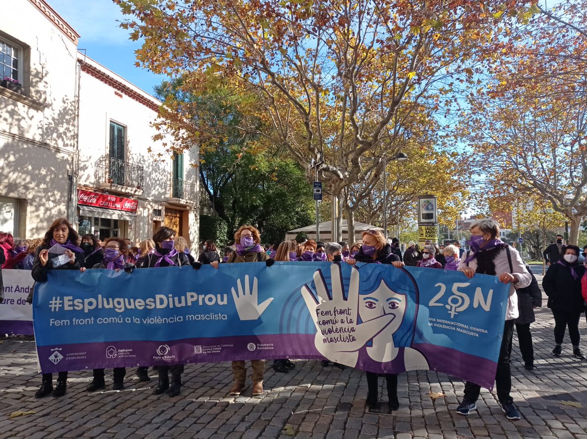 EsplEnComuPodem's tweet photo. Aquest matí, a la Marxa del Baix Llobregat des d'#Esplugues, contra les violències masclistes✊🏻💜 https://t.co/LnwESNRf1W