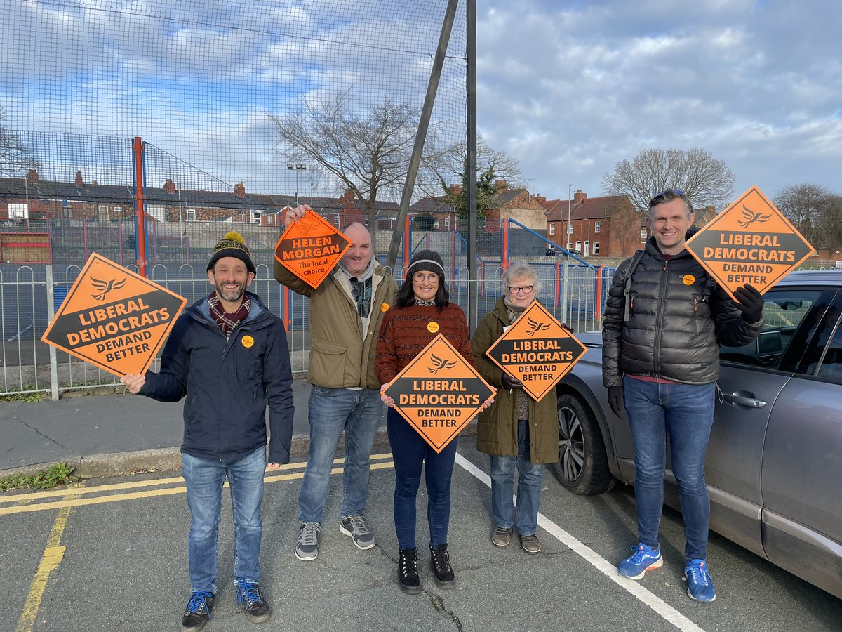 Lovely day for a spot of campaigning in #NorthShropshire #oswestry #LibDems #WinningHere - great to be supporting @helenhalcrow in taking the fight to the Tories.