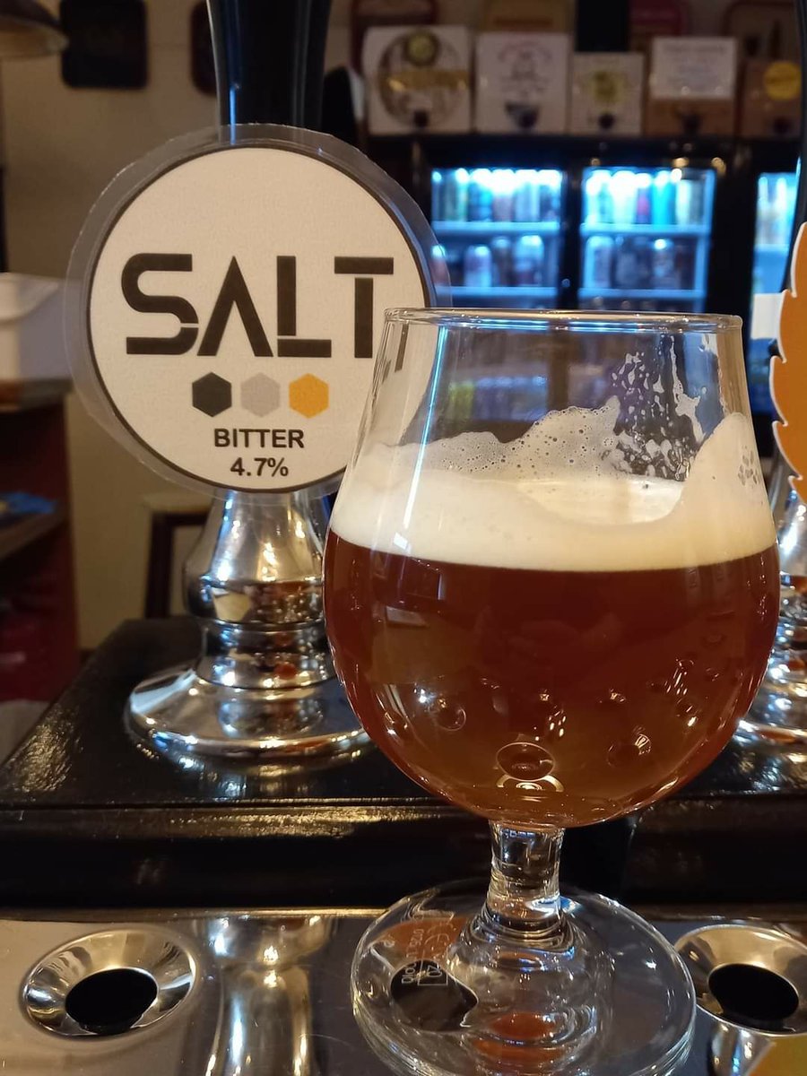 Two cracking beers just gone on. From Salt a lovely traditional Amber bitter coming in at 4.7%. Then from Chin Chin, Dark Enough To Dance, a big heavy export stout at a just off session strength of 7.0%. @SaltBeerFactory @ChinChinBrewing #beliefinbeer