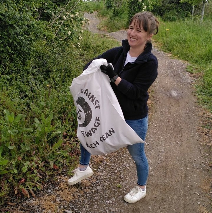 SAS_London_'s tweet photo. All of our volunteers work so hard! ⁠
⁠
⁠
#MillionMileClean #SurfersAgainstSewage #BeachClean #RiverClean #MountainClean #StreetClean #OceanOptimism #PlasticPollution #MarineConservation #SaveOurSeas #PlasticFree #ZeroWaste #MiniBeachClean https://t.co/1xGabijSzR https://t.co/z3X8EWmJZQ