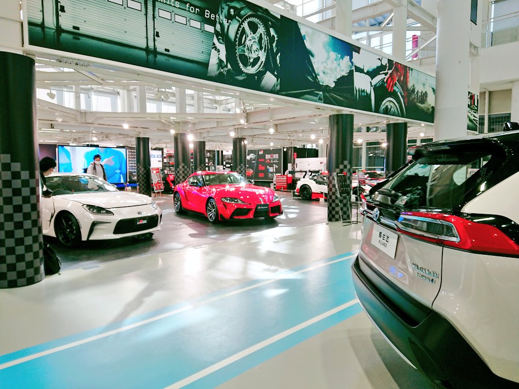 hirochantaaaaa's tweet photo. GR86展示車(inお台場パレットタウン)
GRブース

#86style 
#86stylewithbrz 
#TOYOTA86
#86BRZ
#BRZ 
#GR86
#ZN8 https://t.co/6ozA47curK