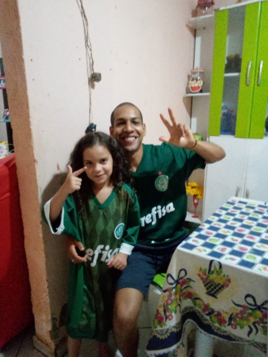 VictorLLuan's tweet photo. Somos TRICAMPEÕES 🏆🏆🏆 com muito respeito, humildade e estudo. Nunca desistimos ou duvidamos. Apenas mantemos o silêncio enquanto tentavam desgastar emocionalmente. Mostramos que #TodosSomosUm #AvantiPalestra 🐷🐷🐷 Meu @Palmeiras ganhou!!! https://t.co/JWmOJ4Y8K3