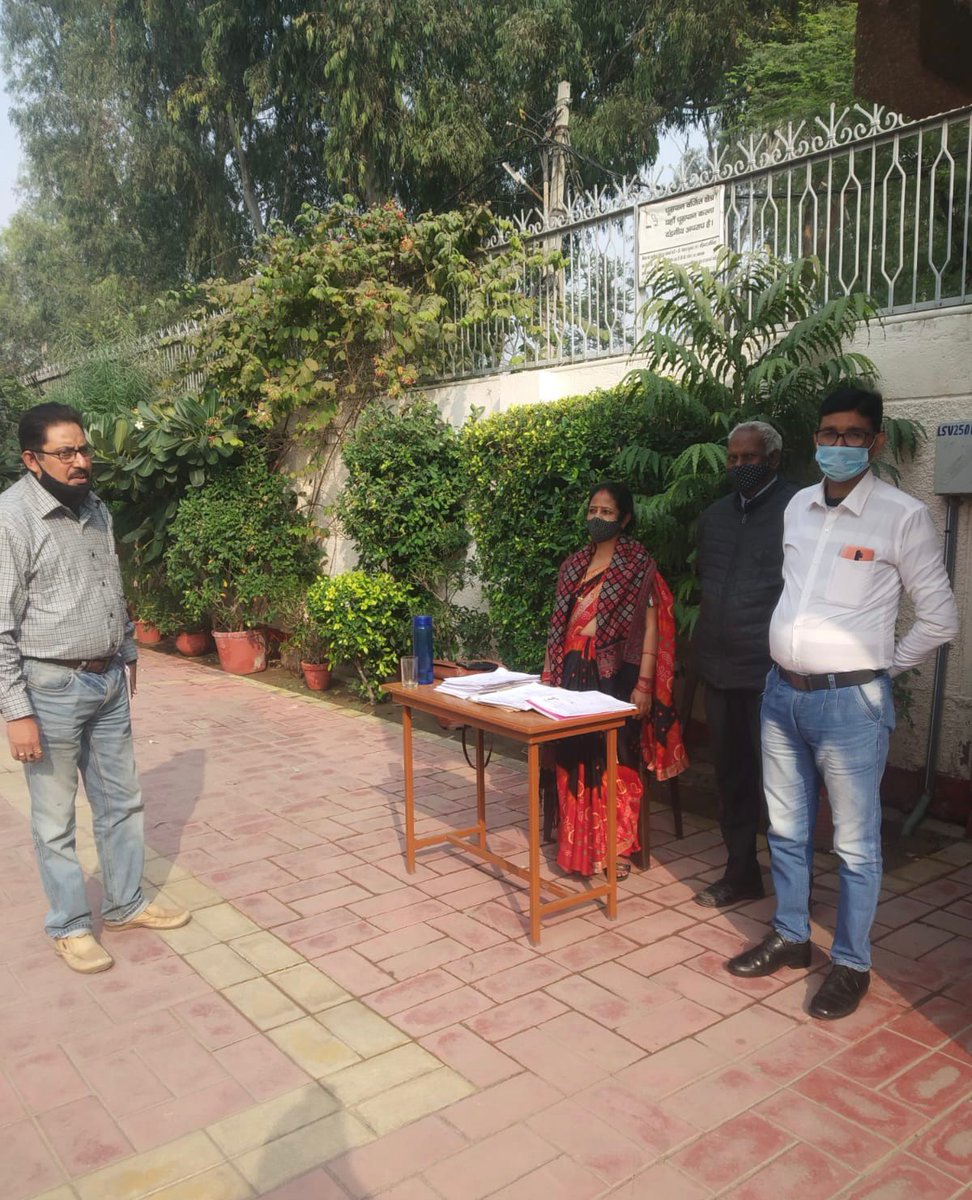 DMSouthWest1's tweet photo. Inspection of Special Camp held on 28.11.2021 by Sh. Dinesh Jha, ERO AC-31 (Vikaspuri) , SW#SSR-2022.
@CeodelhiOffice
#ceodelhioffice #specialcamp #delhi #DEOs #ssr2022 #specialsummaryrevision2022 #camp #awareness #doregister #voterlist https://t.co/H7OWX4kru8