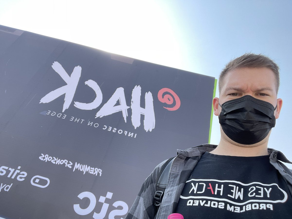 Let’s go <a href="/athackcon/">احمد</a> @EpitechStras !!!