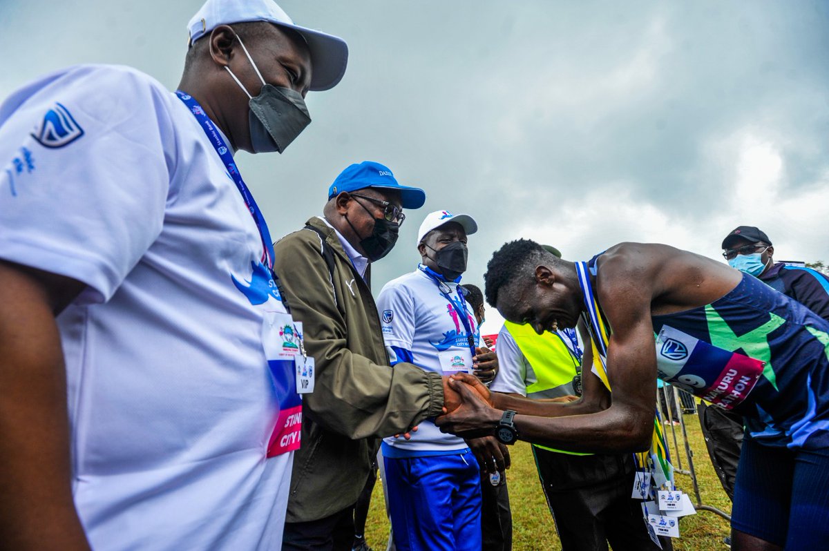 StanbicKE's tweet photo. Scenes from the #StanbicNakuruCityMarathon.
This race was one for the books and we have many more to come!
#NaturingYoungTalent
#RunYourBest
#ItCanBe https://t.co/pleK8Ob0d6