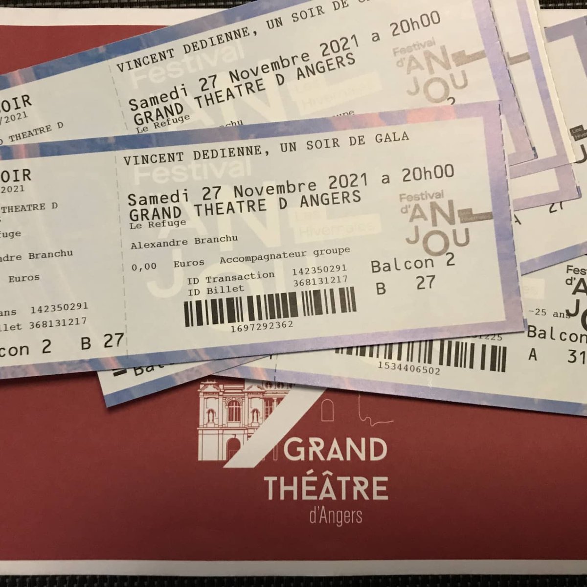 Hier soir, c'était "soir de gala" pour les jeunes de la délégation qui ont pu applaudir Vincent Dedienne dans son dernier spectacle. Un immense merci au @FestivaldAnjou pour cette magnifique soirée dans le superbe cadre du Grand Théâtre d'Angers. 🎭🎫🙏