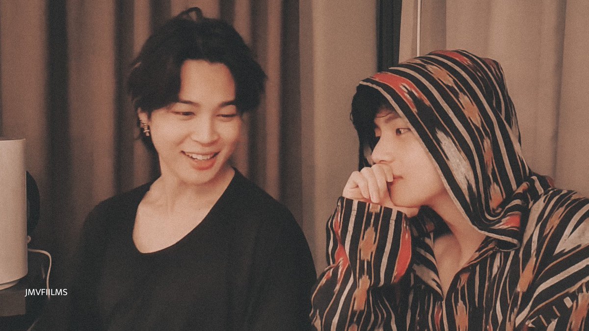 JMVfiilms's tweet photo. i love vmin so much ♡ https://t.co/lcIQvvlHbZ