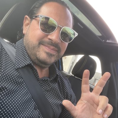 watchboss_ae's tweet photo. #NewProfilePic https://t.co/WOtYcWjjsm