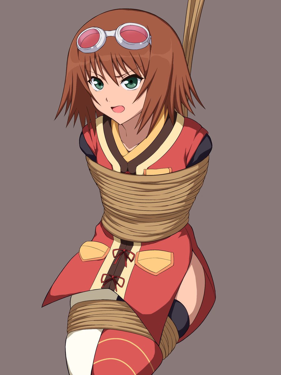 縛られて吊るされたリタ・モルディオ 