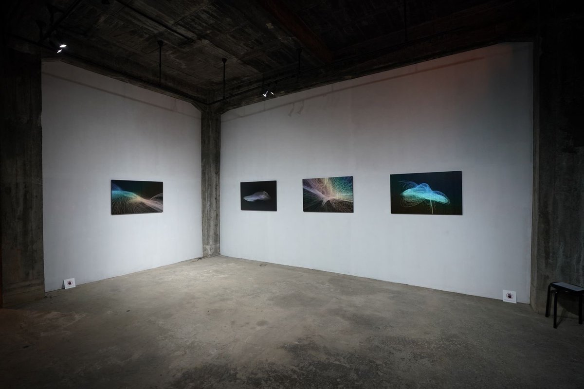 ArticleAtelier's tweet photo. ちなみに弊館で展示されている作品は@evalaport さんと栗山斉さんです！

#ATAMIARTGRANT https://t.co/4CojSS6BEk