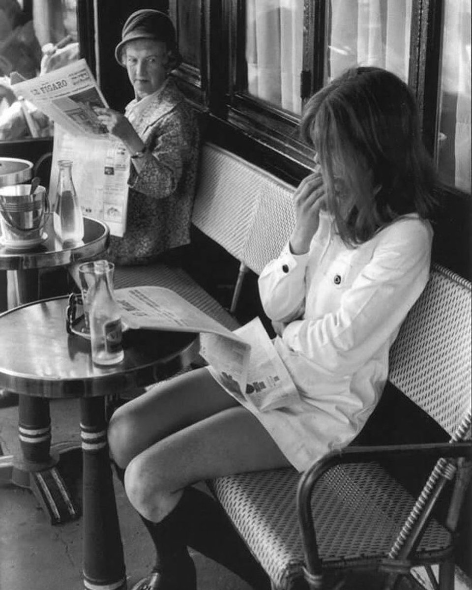 Domenica

Ph #HenriCartierBresson

Parigi 1969