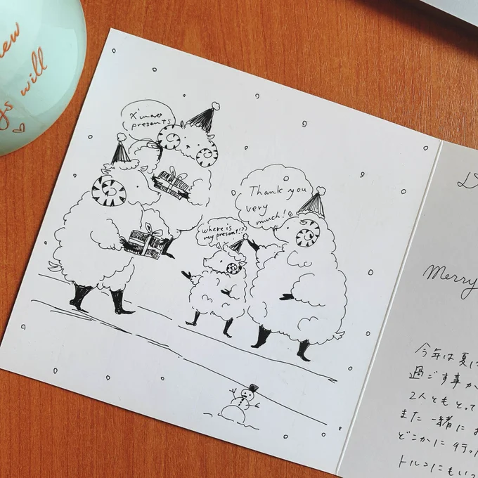 もうすぐ11月も終わりクリスマスですね〜🎄私は1番わくわくする季節ですがイギリスに比べてトルコにはあまりクリスマス文化がなくて今年は落ち着いたクリスマスになりそう🎅🎄

日本にいる姪っ子と甥っ子ちゃんにクリスマスカードのメッセージを描くついでにカードへ落書き☺️

#christmas 