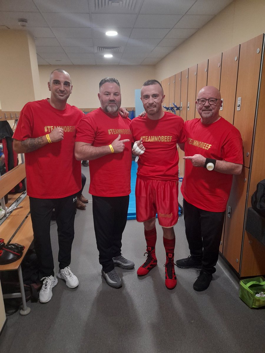 4realfarnell's tweet photo. Didn't go @1jackokeeffe way last night but can be proud of himself, going a hard 12 rounds for the commonwealth title last night. Thanks for letting me be involved @Spencermccracke on to the next https://t.co/2lUH4YoXse