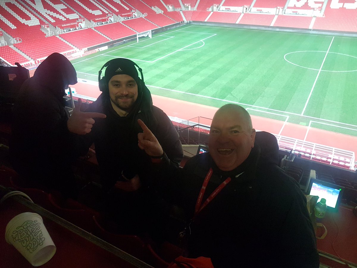 brad (@abradshaw45) on Twitter photo Tune in to <a href="/BBCRadioStoke/">BBC Stoke & Staffordshire</a> tomorrow for the <a href="/LeeBlakeman/">Lee Blakeman</a> show as we go head to head in #musicmastermind
#bradvblakie Tune in to <a href="/BBCRadioStoke/">BBC Stoke & Staffordshire</a> tomorrow for the <a href="/LeeBlakeman/">Lee Blakeman</a> show as we go head to head in #musicmastermind
#bradvblakie