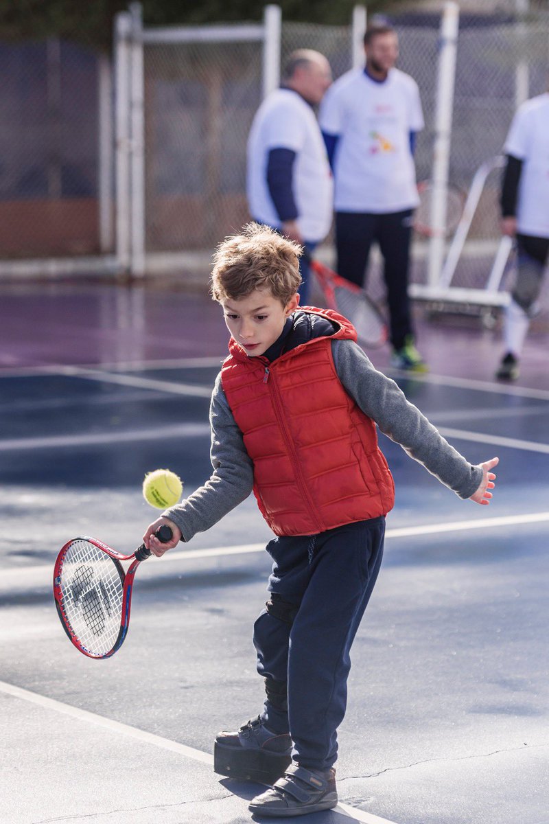 Coque_'s tweet photo. Ayer pudimos disfrutar un día inolvidable de deporte con@FundacionESV en @ciudadraqueta GRACIAS a @Campofrio_es @SigmaAlimentos por su apoyo para celebrar esta jornada y muchas gracias a todas y cada una de las personas que la hicisteis posible,sin vosotros sería imposible #Thk❤️ https://t.co/QXkhCwnDT3
