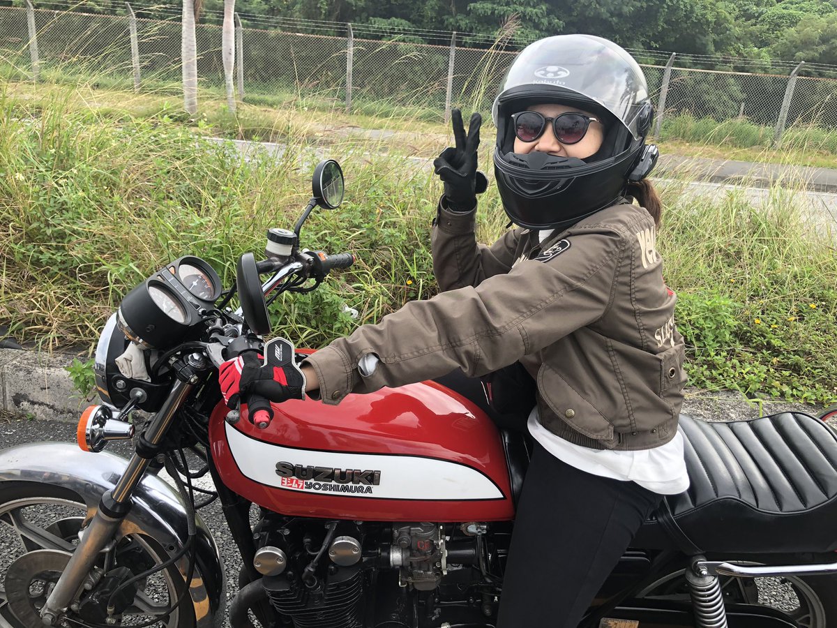 SR1978_KT's tweet photo. 平田姉弟

弟クン、納車おめでとう！ https://t.co/Q0VECaxSkg