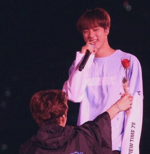 _______hazel's tweet photo. They finally got married. Congratulations Taehyung and Seokjin 💍 https://t.co/jrWxNrPRsA