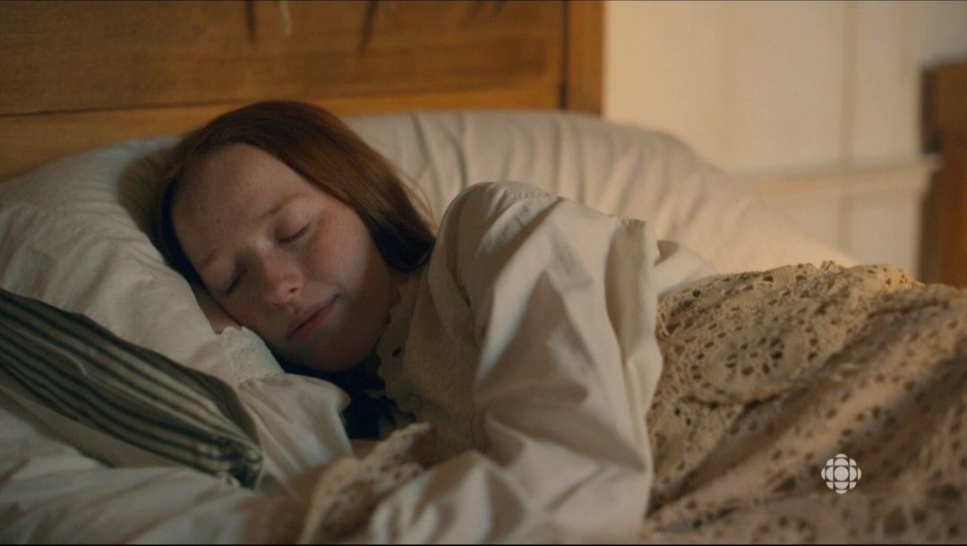 Melkitaulamun10's tweet photo. Me waking up every morning as my alarm clock is "Good morning Anne"
🧡🧡
@aminbhatia @ARI_Music
#renewannewithane #TwoYearsWithoutAnne https://t.co/JT0dYAwYUL