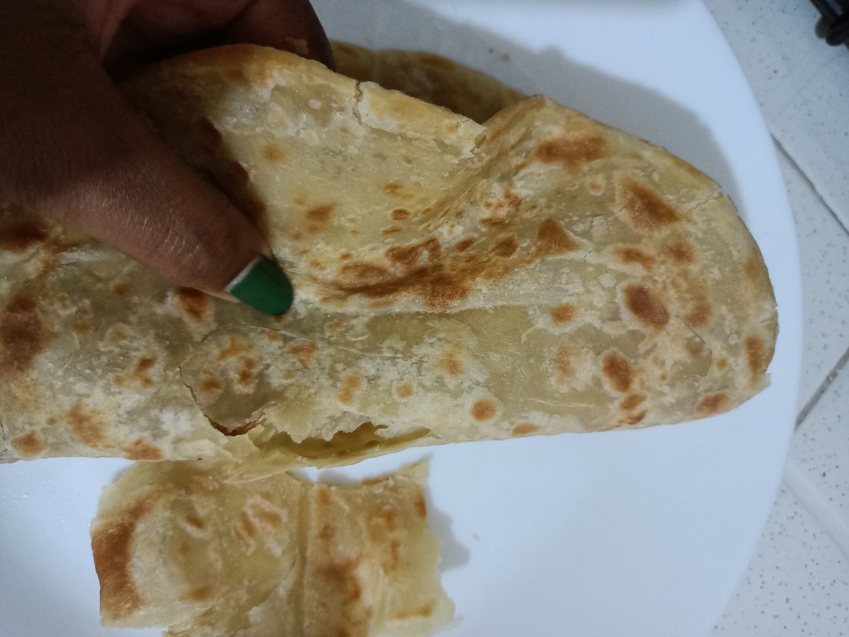 Mercynicky_'s tweet photo. Before and after I discovered Top fryπ€π€
#SwitchToTopFry https://t.co/ZtBVWsmOX2