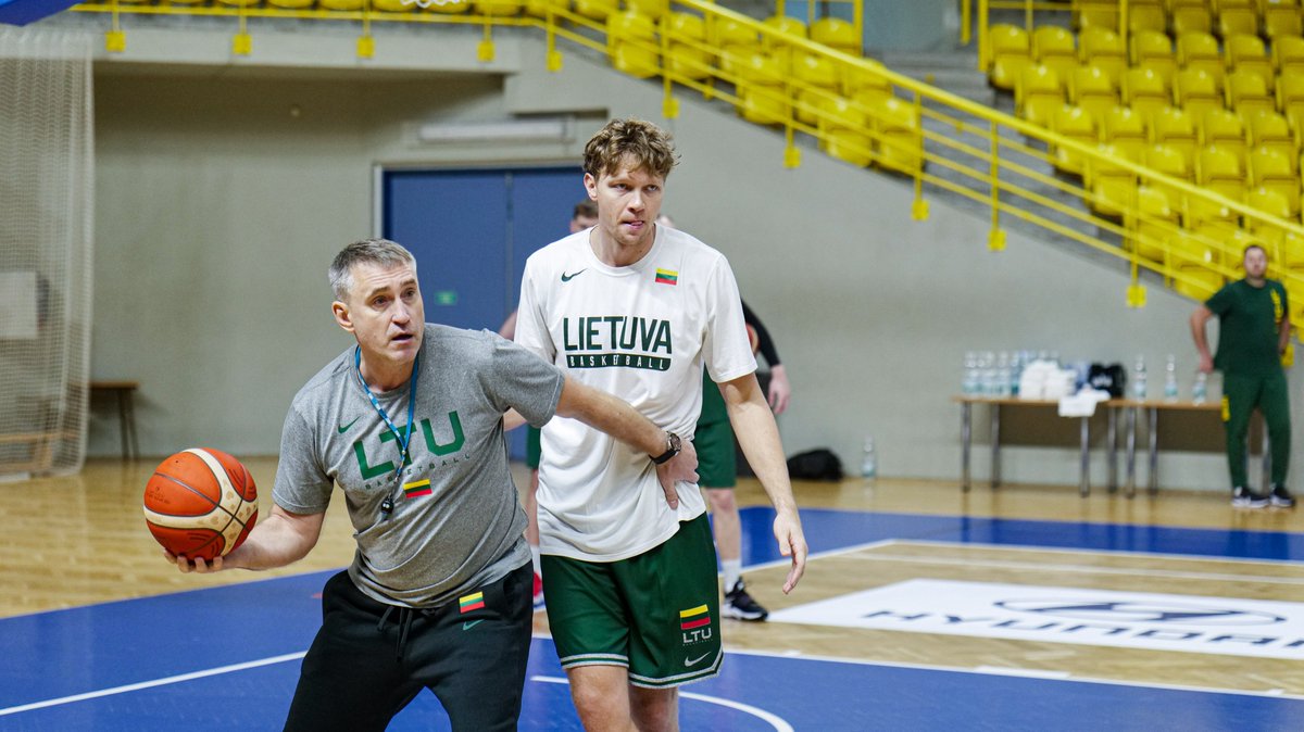 <a href="/MKuzminskas/">Mindaugas Kuzminskas</a> has joined the LTU NT. <a href="/FIBAWC/">FIBA Basketball World Cup 🏆</a> qualification game vs. the Czech Republic is tomorrow at 18:00 (EET). #LTUbasketball #mesuzlietuva #FIBAWC #WinForAll #WinForLTU