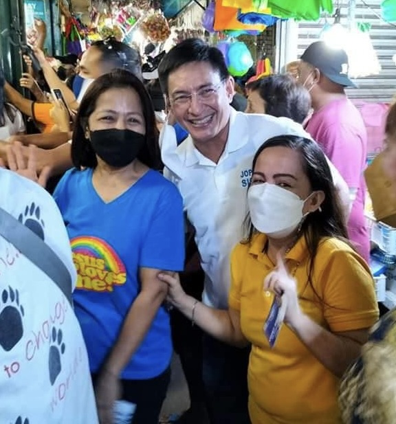 jopetsison2022's tweet photo. Market tour at San Pablo City during our listening tour yesterday.
Maraming salamat po sainyong mainit na pagtanggap!
#IskoDocWillie2022
#IskoWillLead
#sisonsasenado
#sisonofservice
#AksyonDemokratiko https://t.co/zjdNTmxxrK
