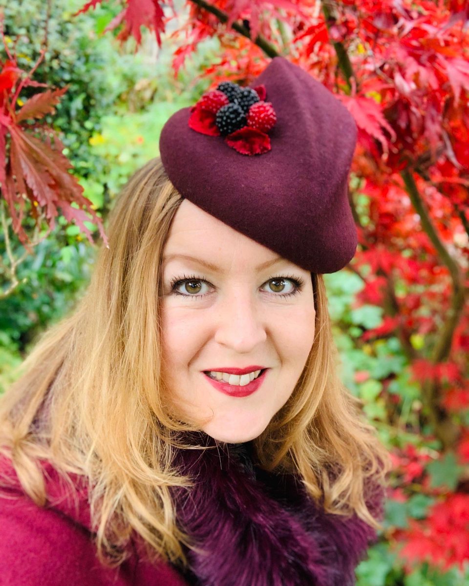 SweetheartHats's tweet photo. Sweetheart Hats is coming to A Vintage Christmas at York Racecourse 4-5 December! See you there! ❤️👒 🎄🎅🏻 https://t.co/sf3pFZy04h